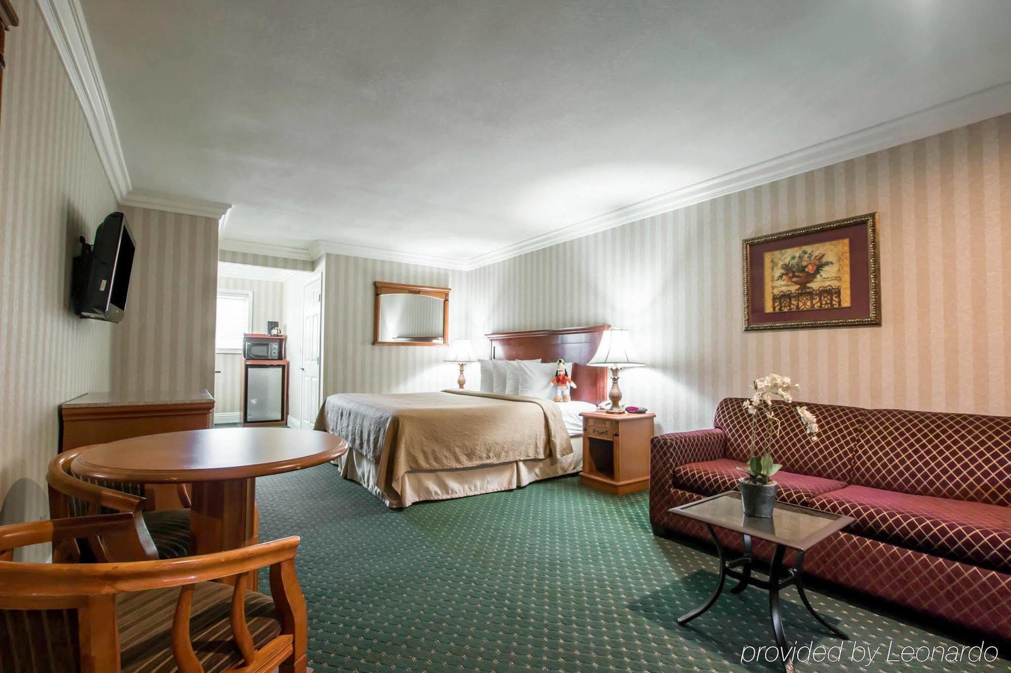 Quality Inn & Suites Anaheim Maingate Kültér fotó